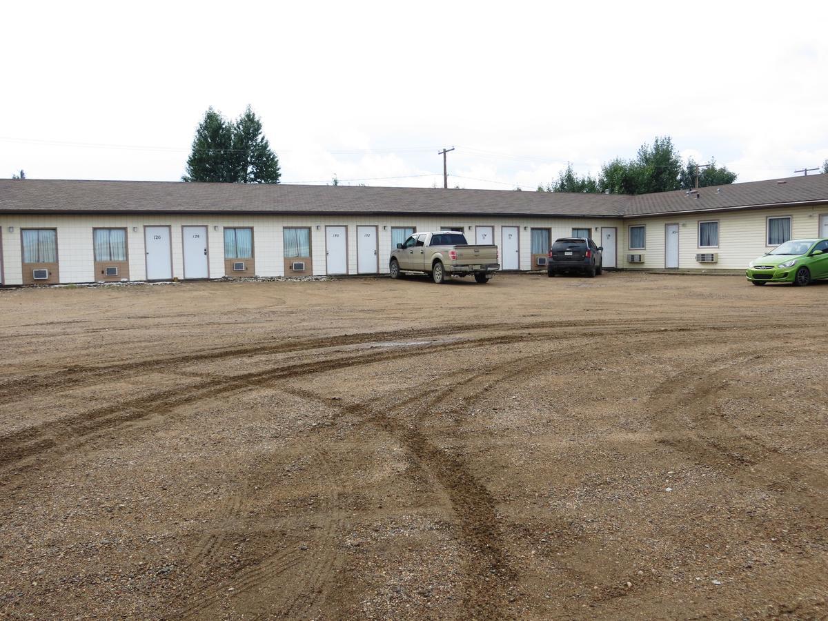 Macklin Motor Inn Bagian luar foto