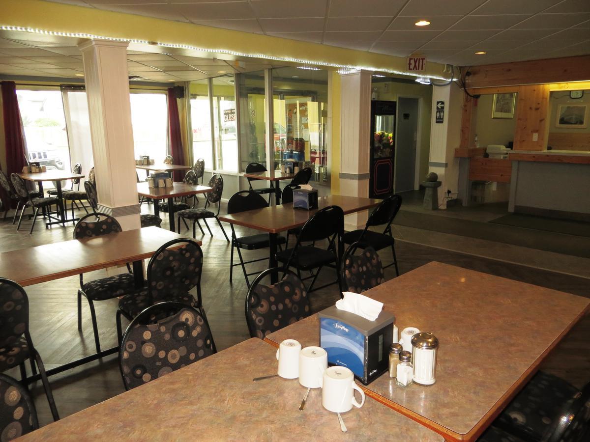 Macklin Motor Inn Bagian luar foto