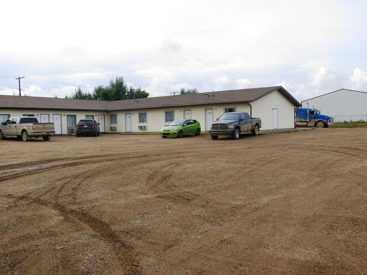 Macklin Motor Inn Bagian luar foto